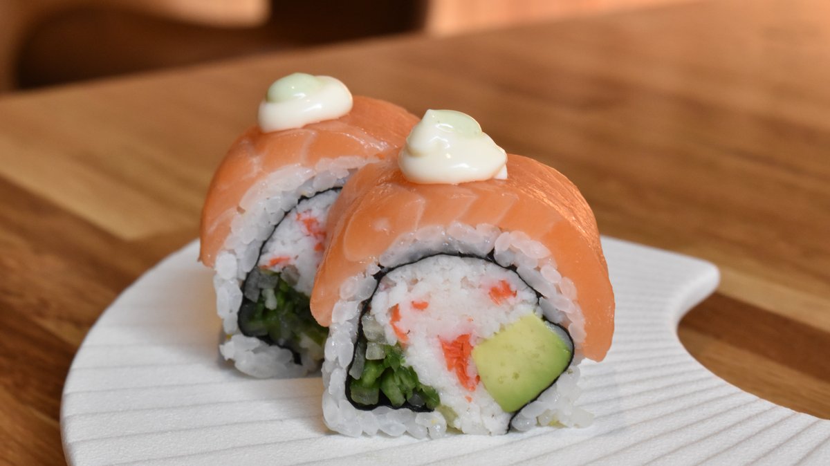 102. Kaburimaki surimi laks