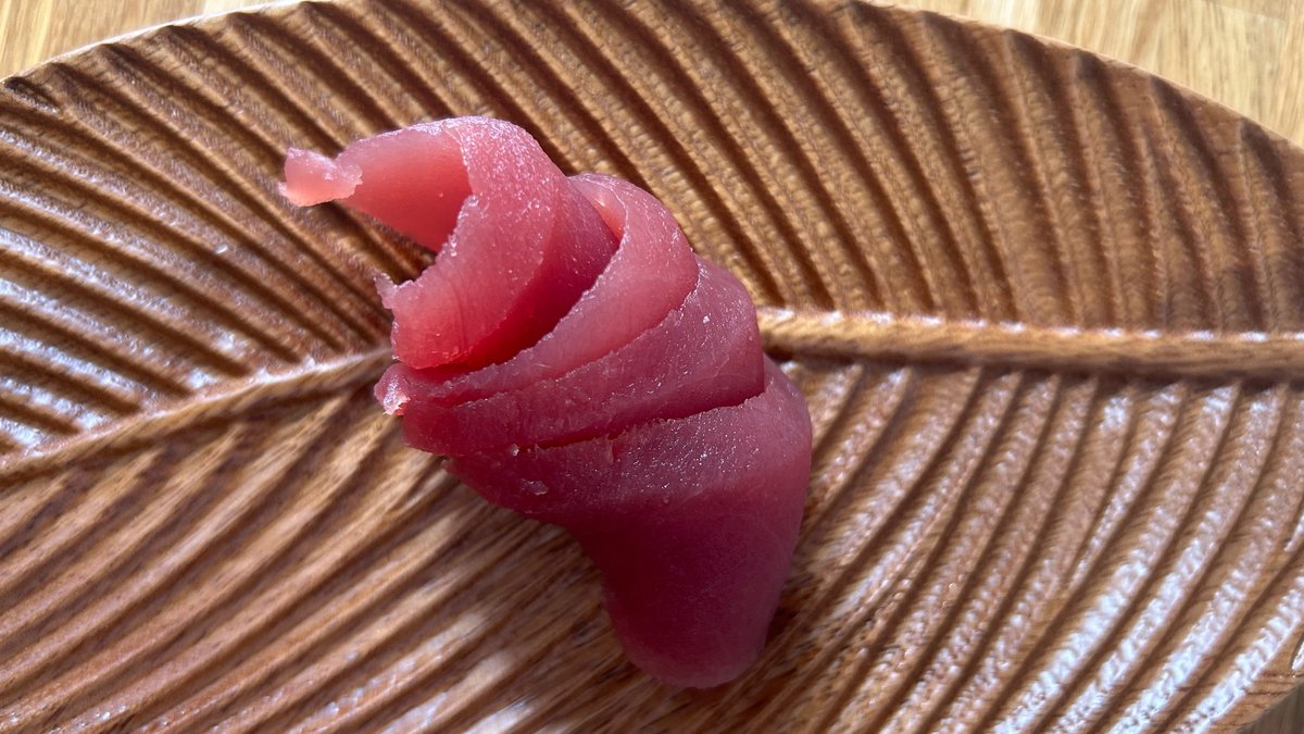 211. Sashimi tun