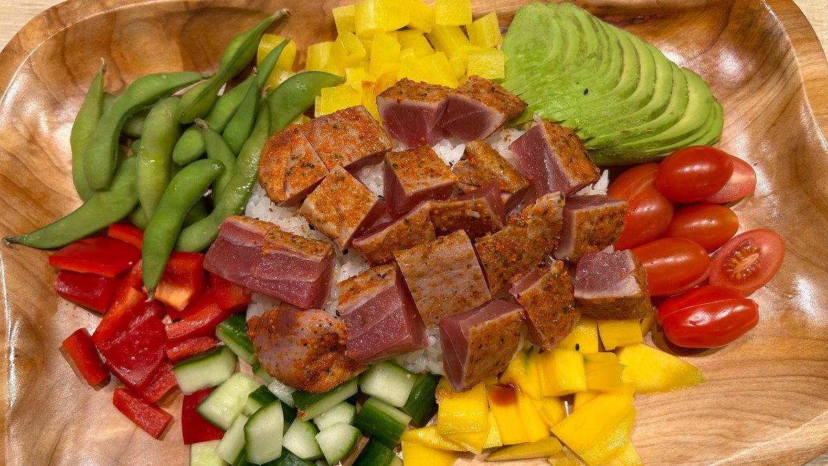 223. Poke Bowl Spicy tun