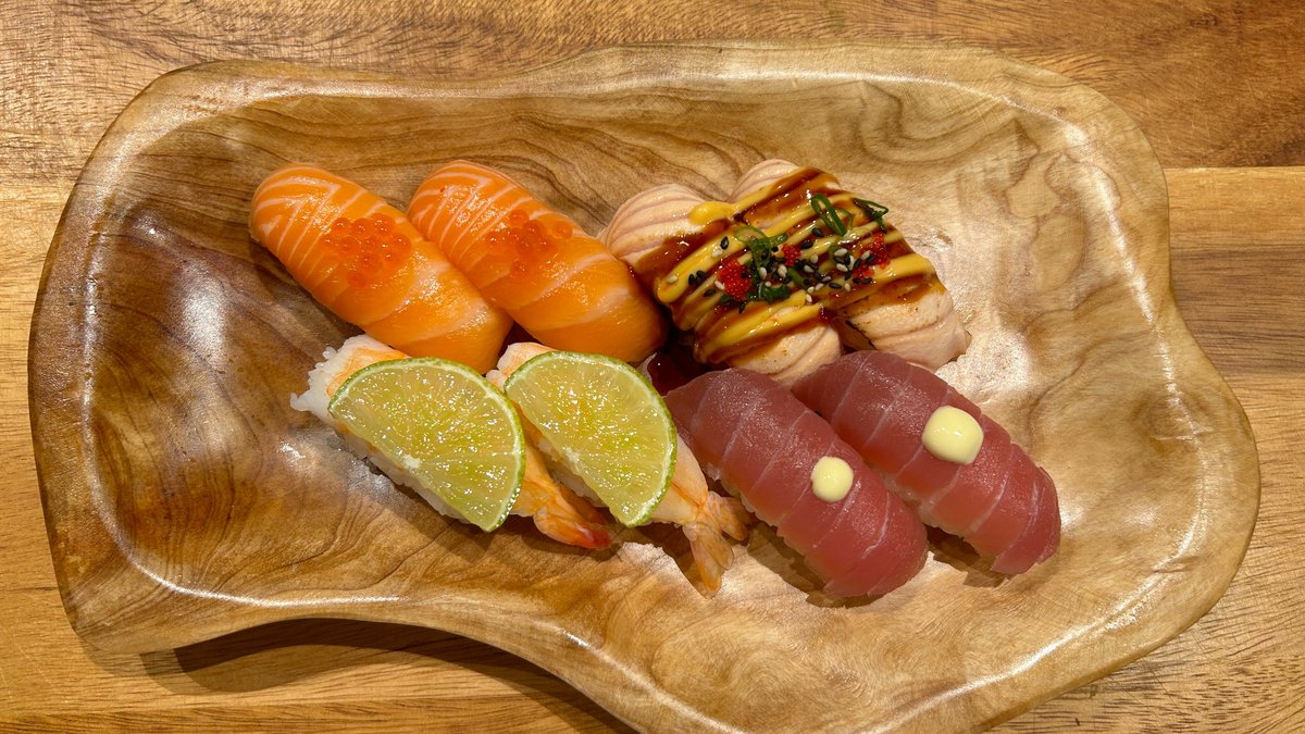 240. Nigiri menu (8 stk.)