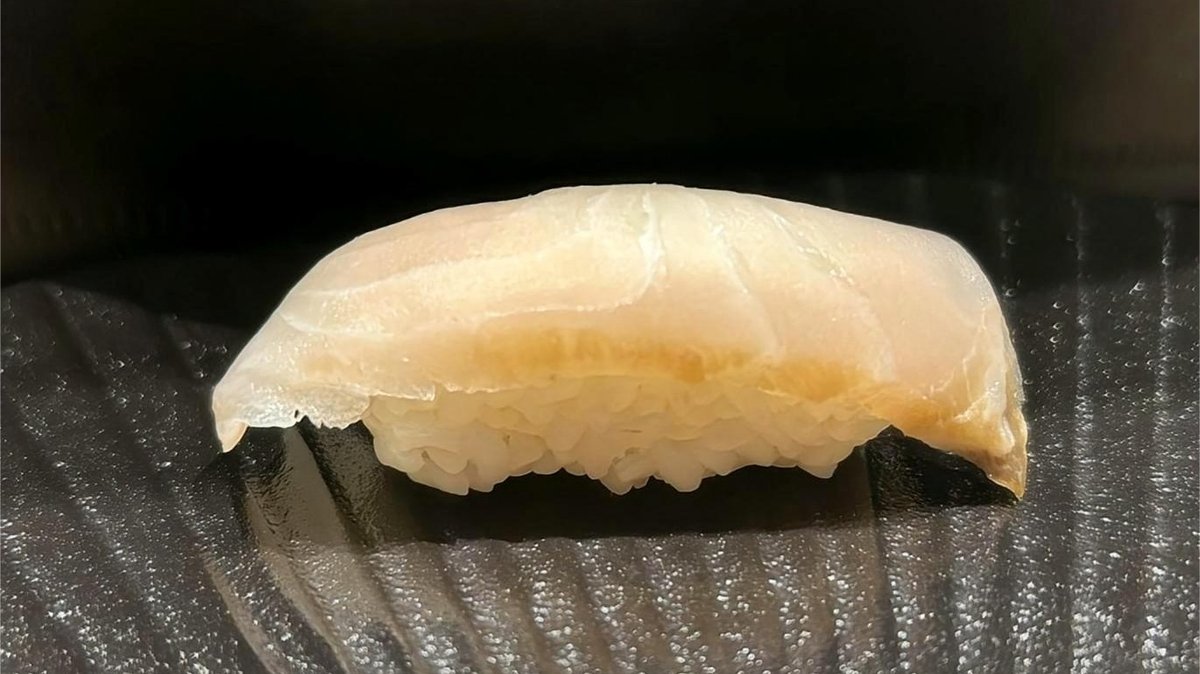 49. Nigiri hvidfisk (2 stk.)