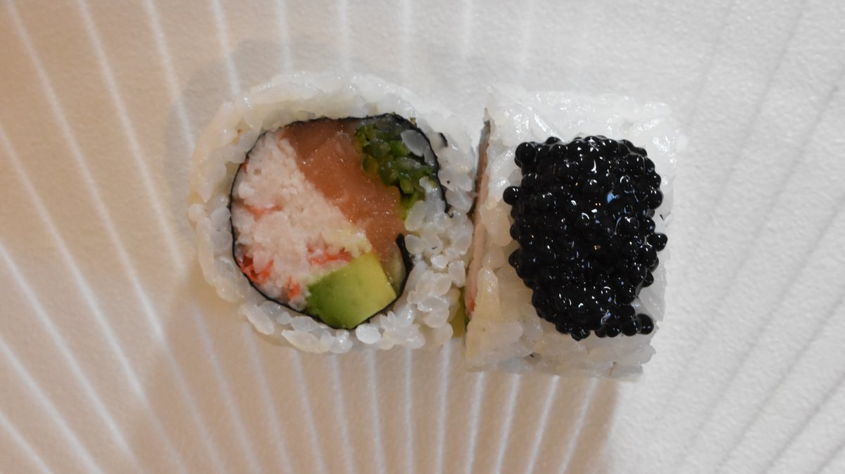81. Uramaki California Deluxe