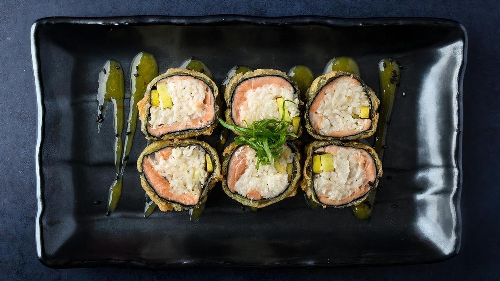 HAWAIIAN ROLL