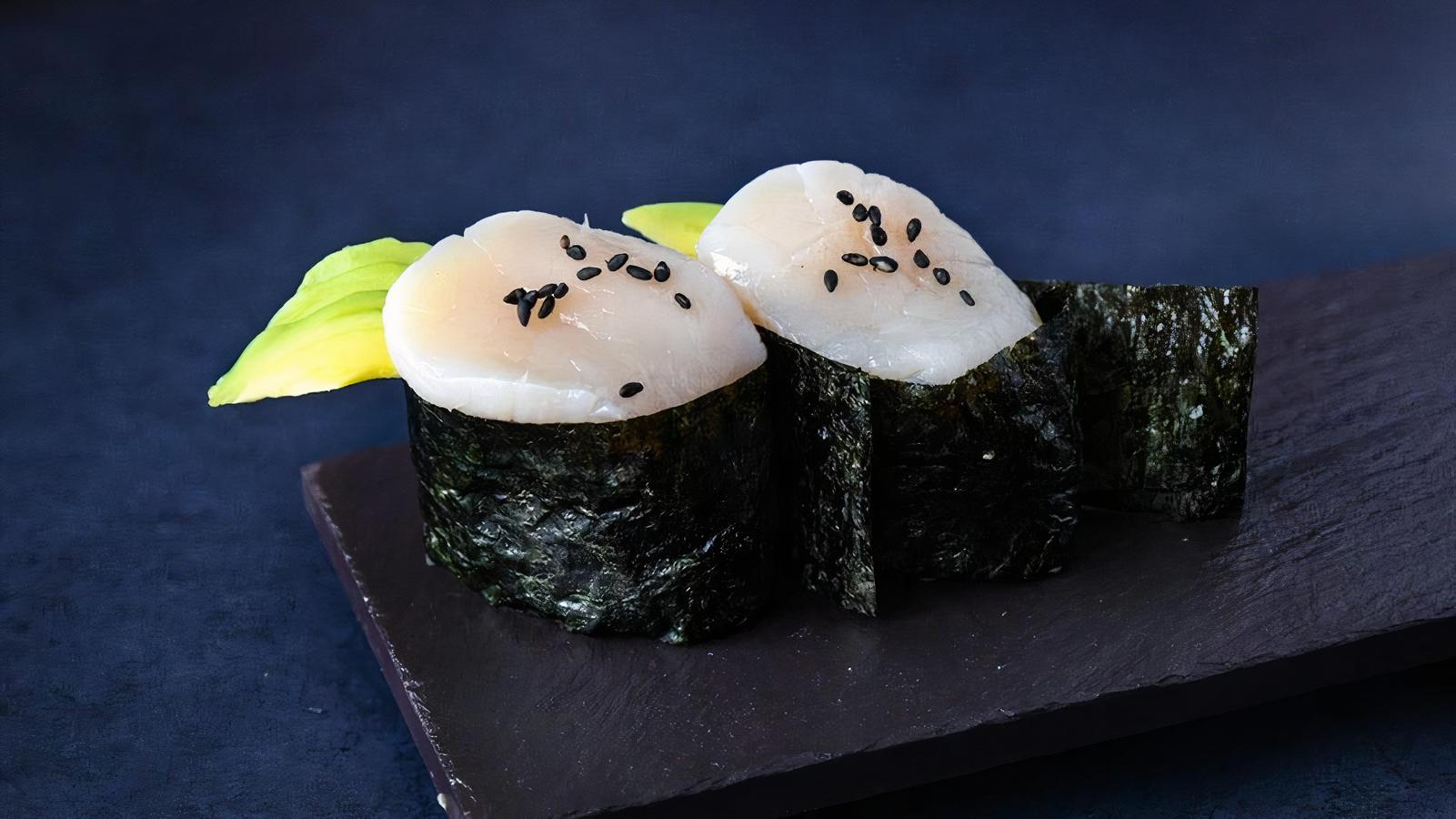 *HOTATE NIGIRI (GF)