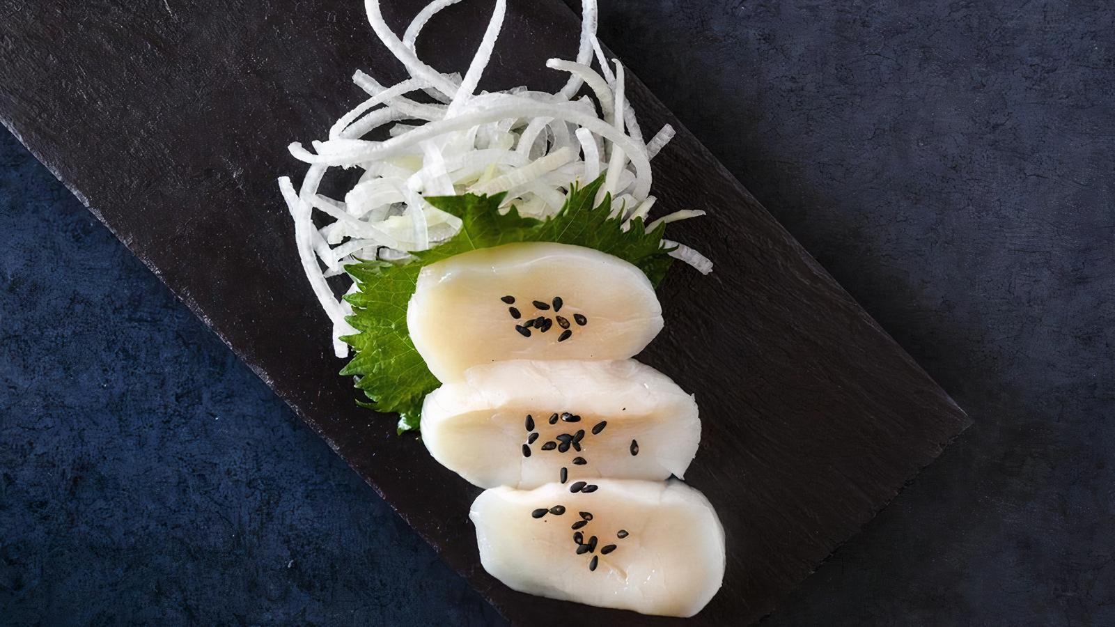 *HOTATE SASHIMI (GF)