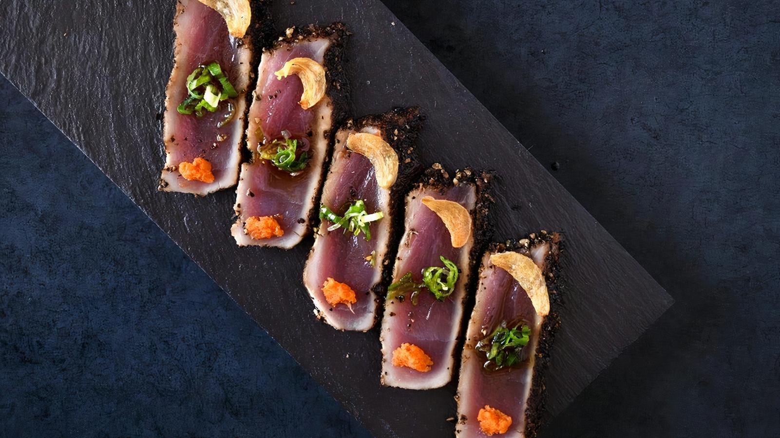 *TUNA TATAKI