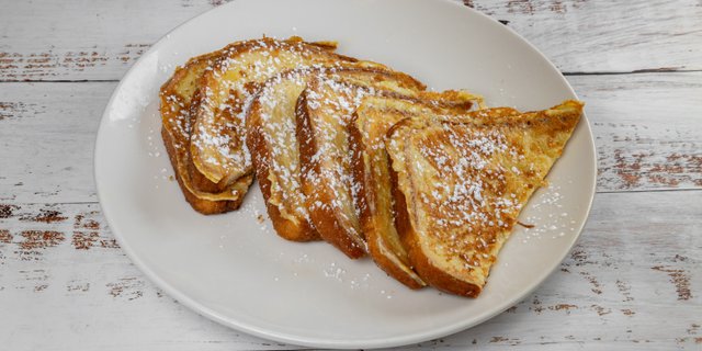 Raisin Cinnamon Apple French Toast