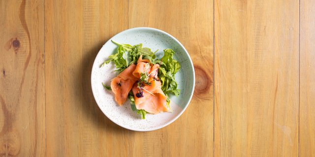 Smoked Salmon Tray