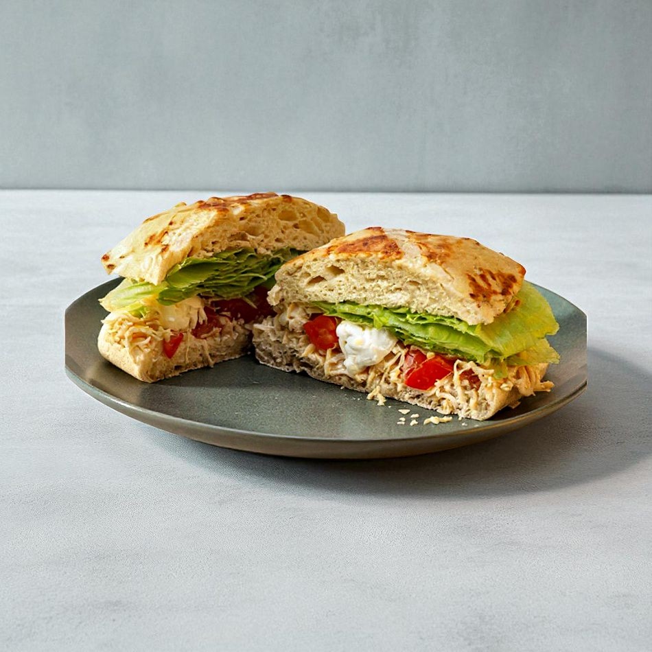 Sanduba Frango Caprese Caesar