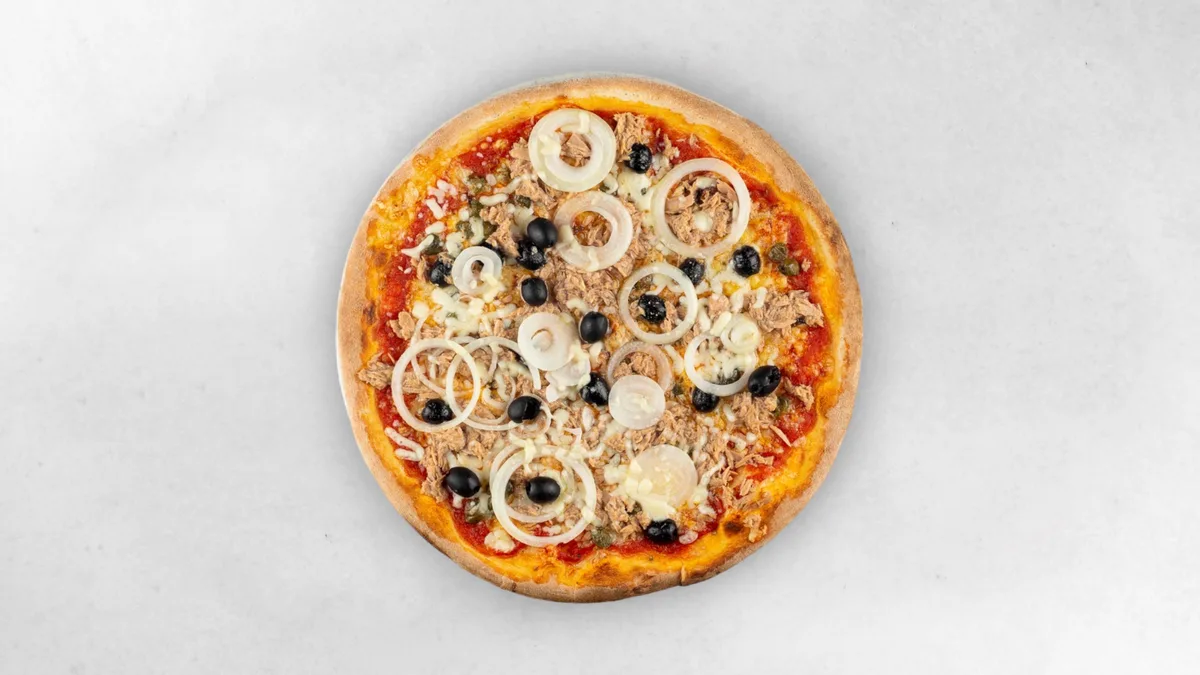 Pizza Tonno