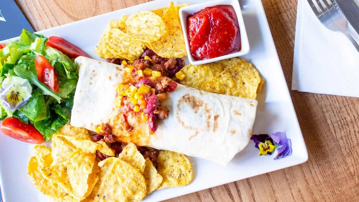 Burito con carne sa goveđim mesom