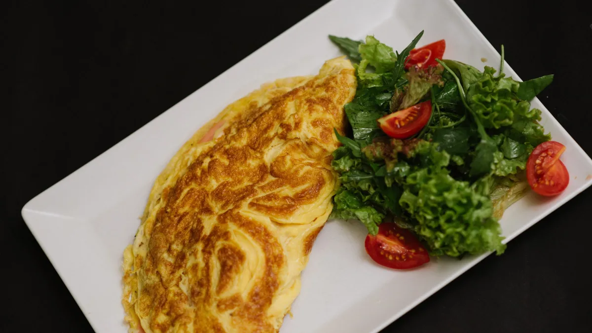 Omlet sa sirom i šunkom