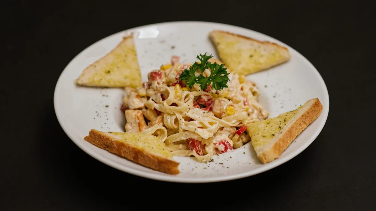 Pileća salata