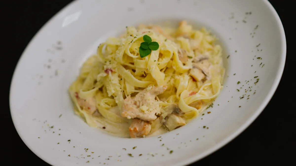 Tagliatelle a la Bodiš and Porto