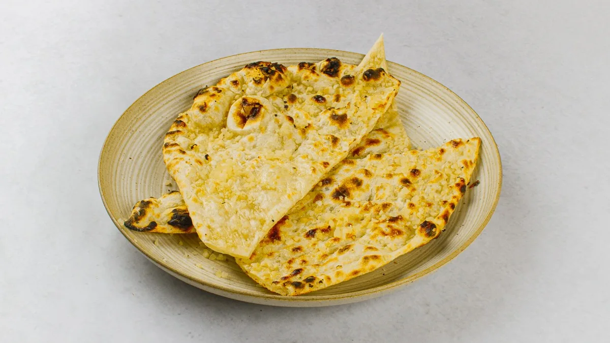 Garlic naan