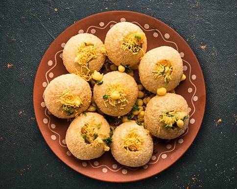 Gram flour Noodle Crackers
