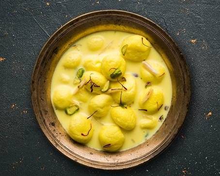 Ras Malai (2 pcs)