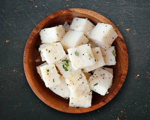 Steamed Gram Flour Cake