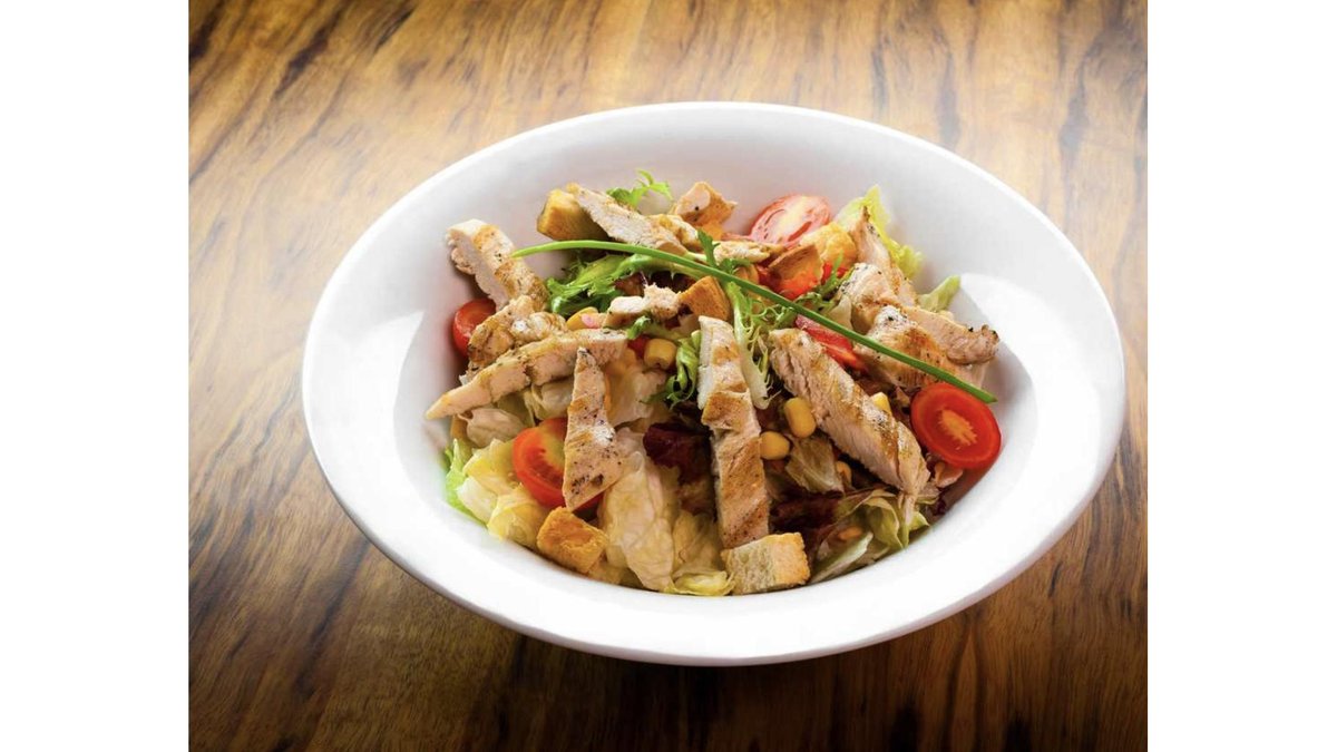 Salată de pui 
