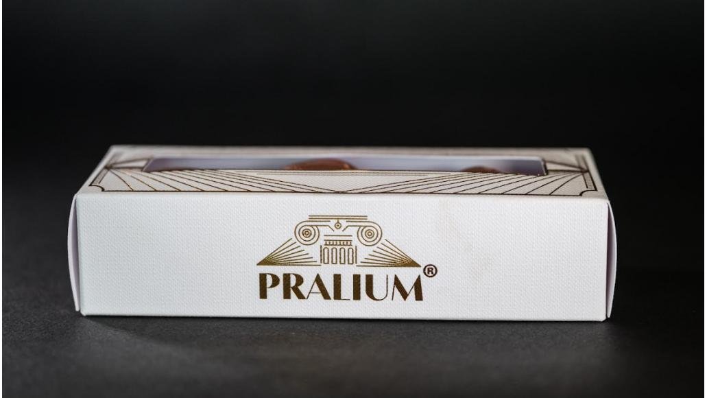 PRALINE DE CIOCOLATA 3 BUC IDEAL PENTRU M ARTURIILE DVS