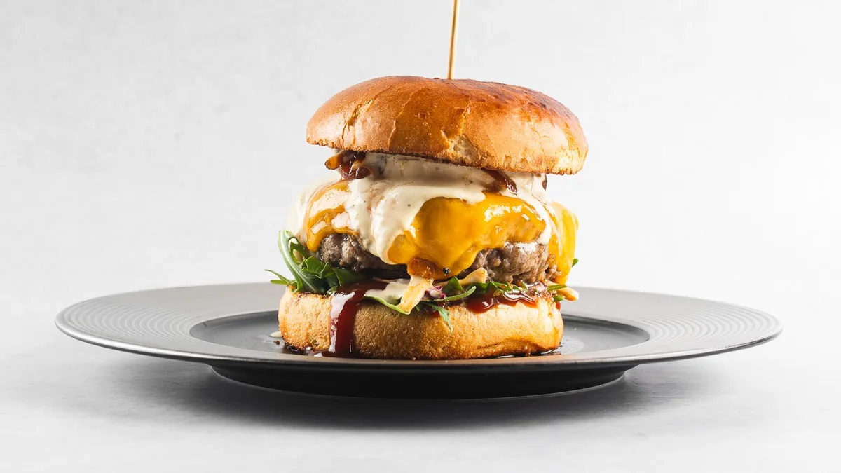 Burger s slovensko govedino