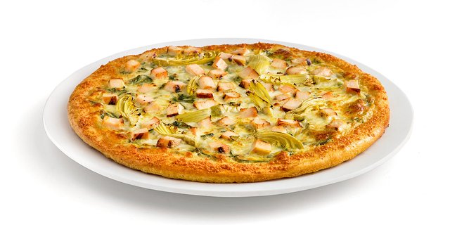 Chicken Spinach and Artichoke Pizza