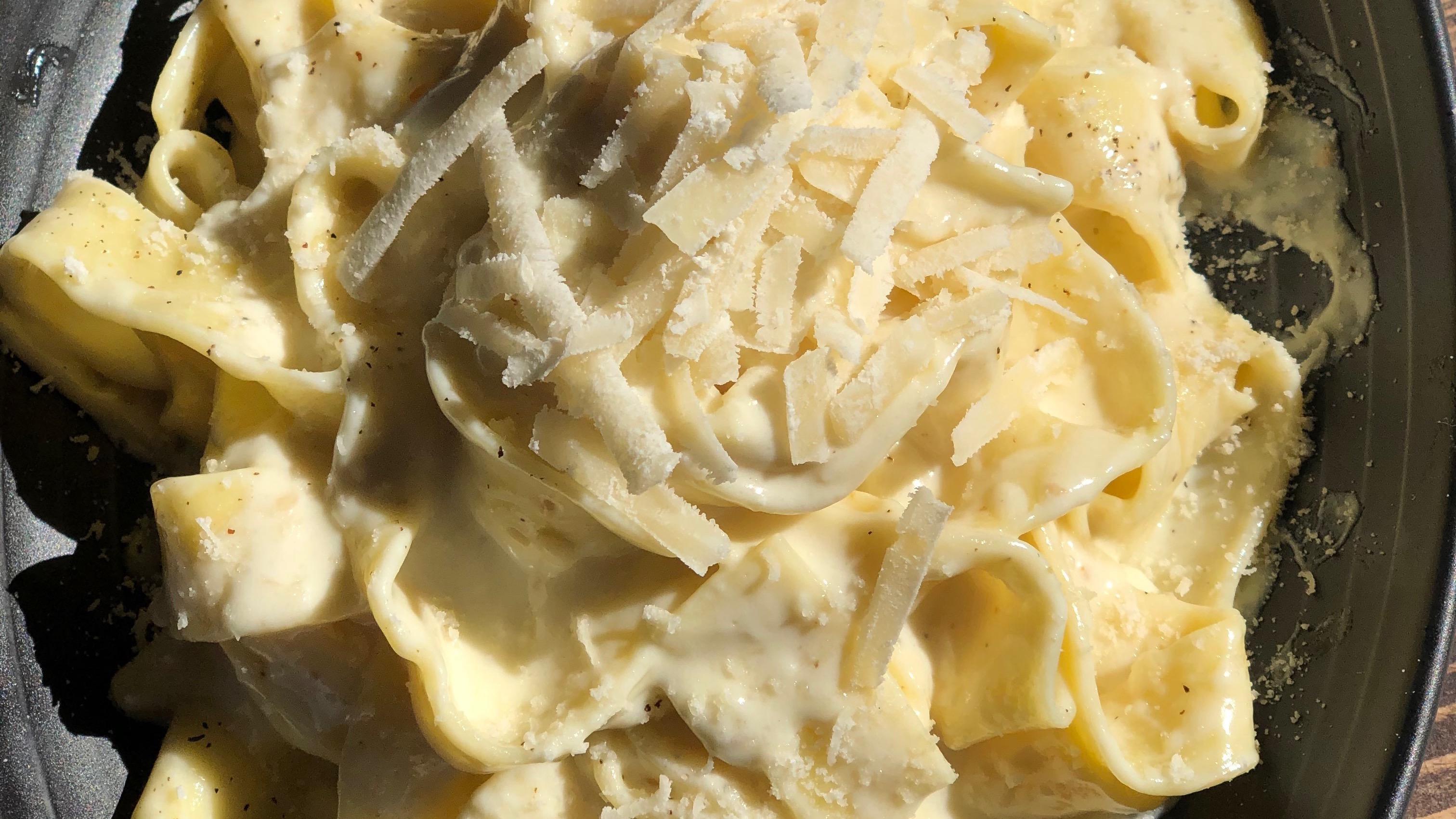 Fettuccine Alfredo