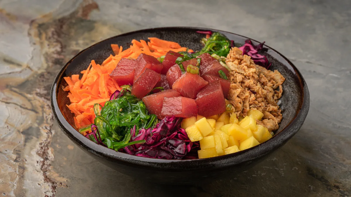 Spicy aloha Poke Bowl