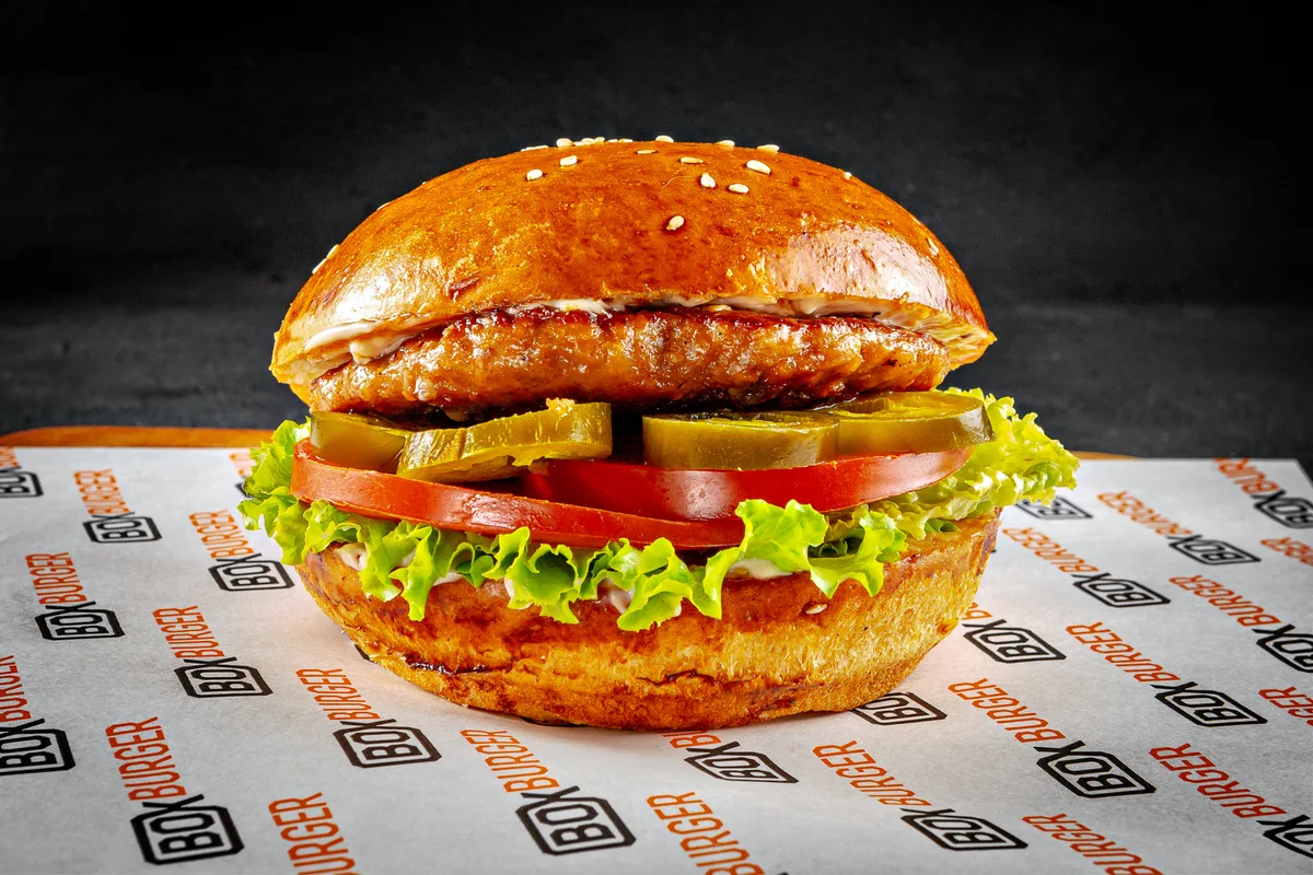 Мексиканский гамбургер куриный Mexican chicken burger
