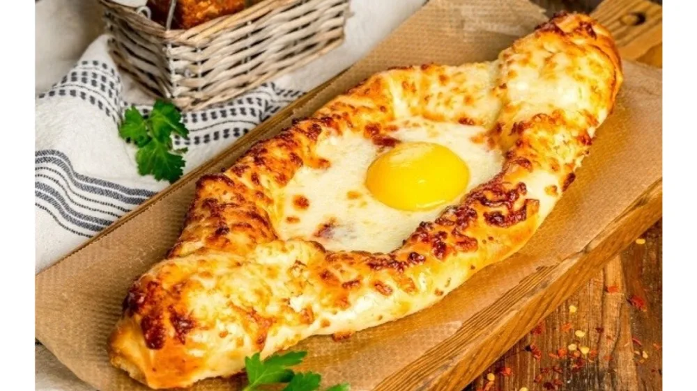 Adjarian Khachapuri