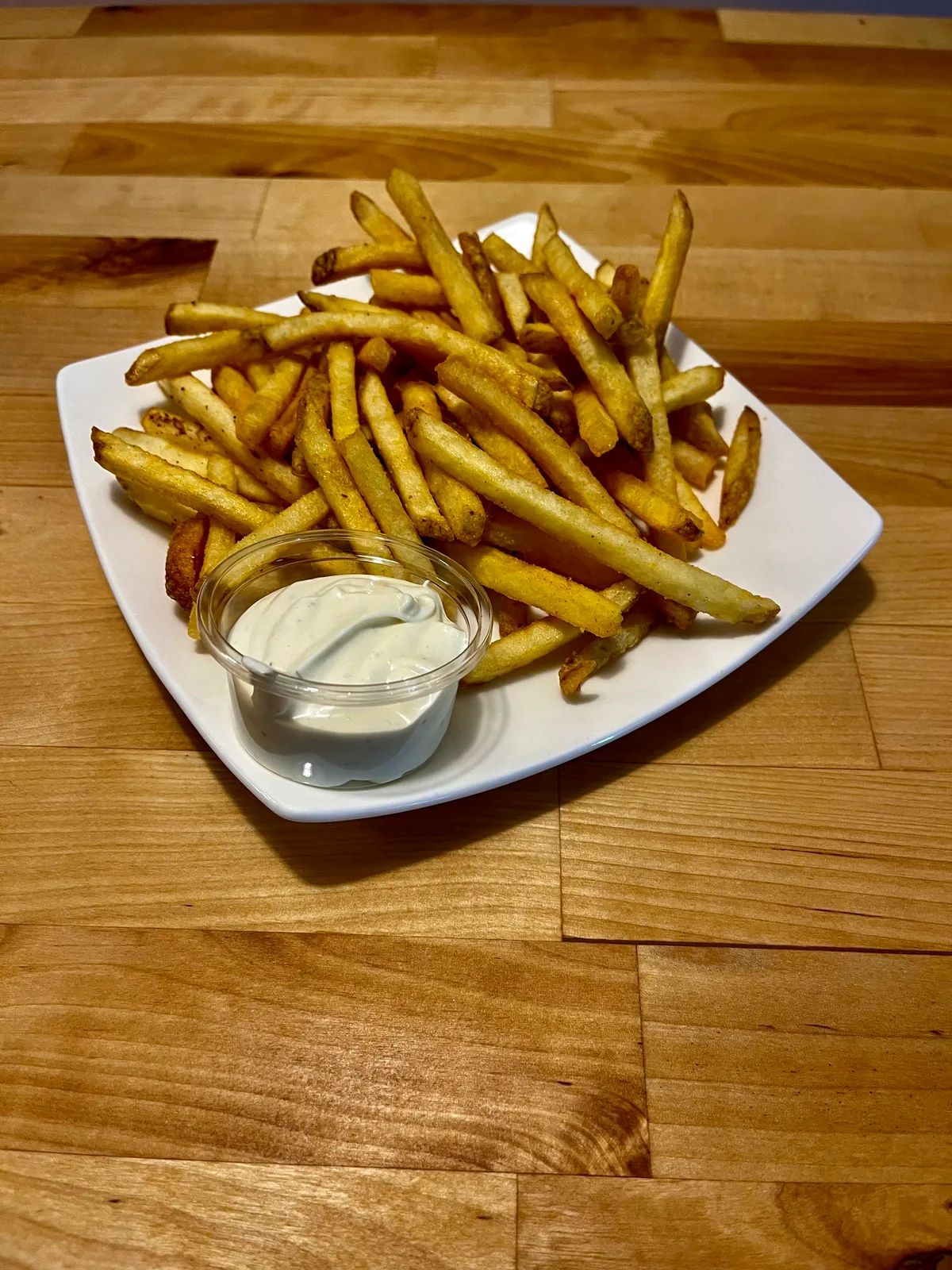 airy fries with sauce