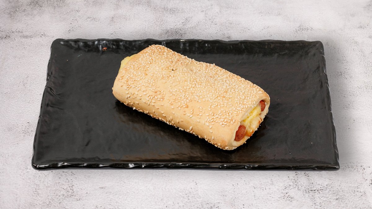 Brioche με Διπλό Λουκάνικο
