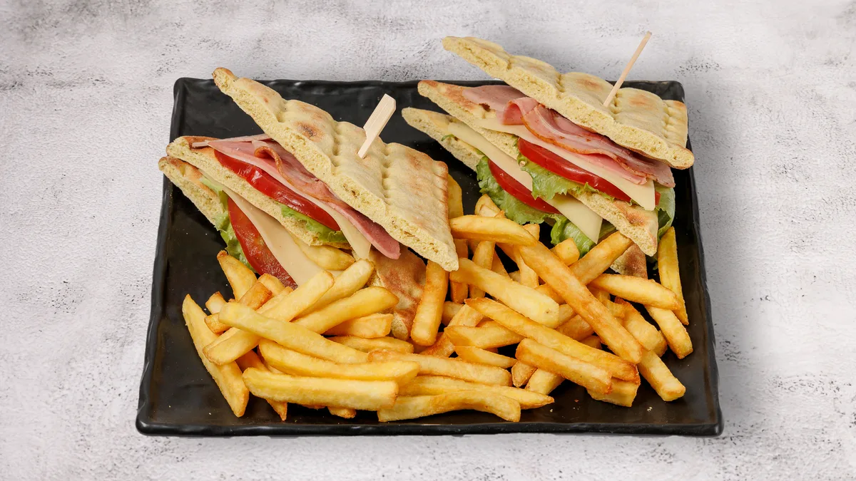 Pita Club Classic