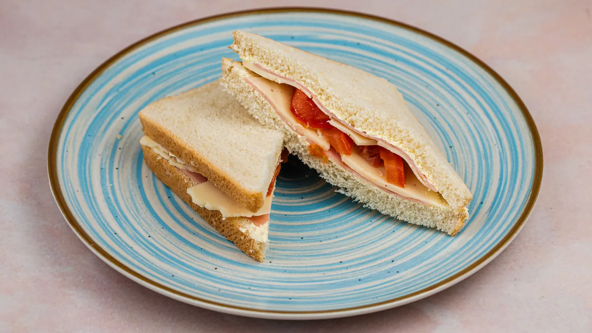 Tost sendvič