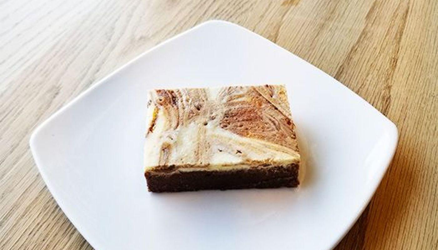Cheesecake Brownie