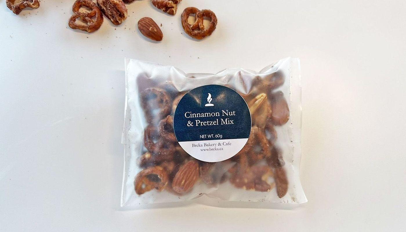 Cinnamon Nut and Pretzel Mix