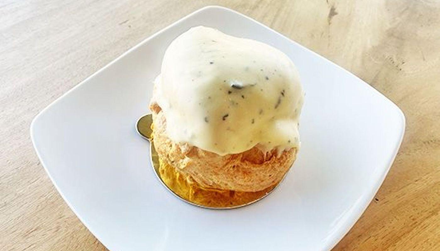 Earl Grey Cream Puff