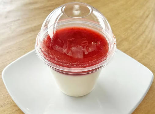 Panna Cotta with Strawberry Sauce