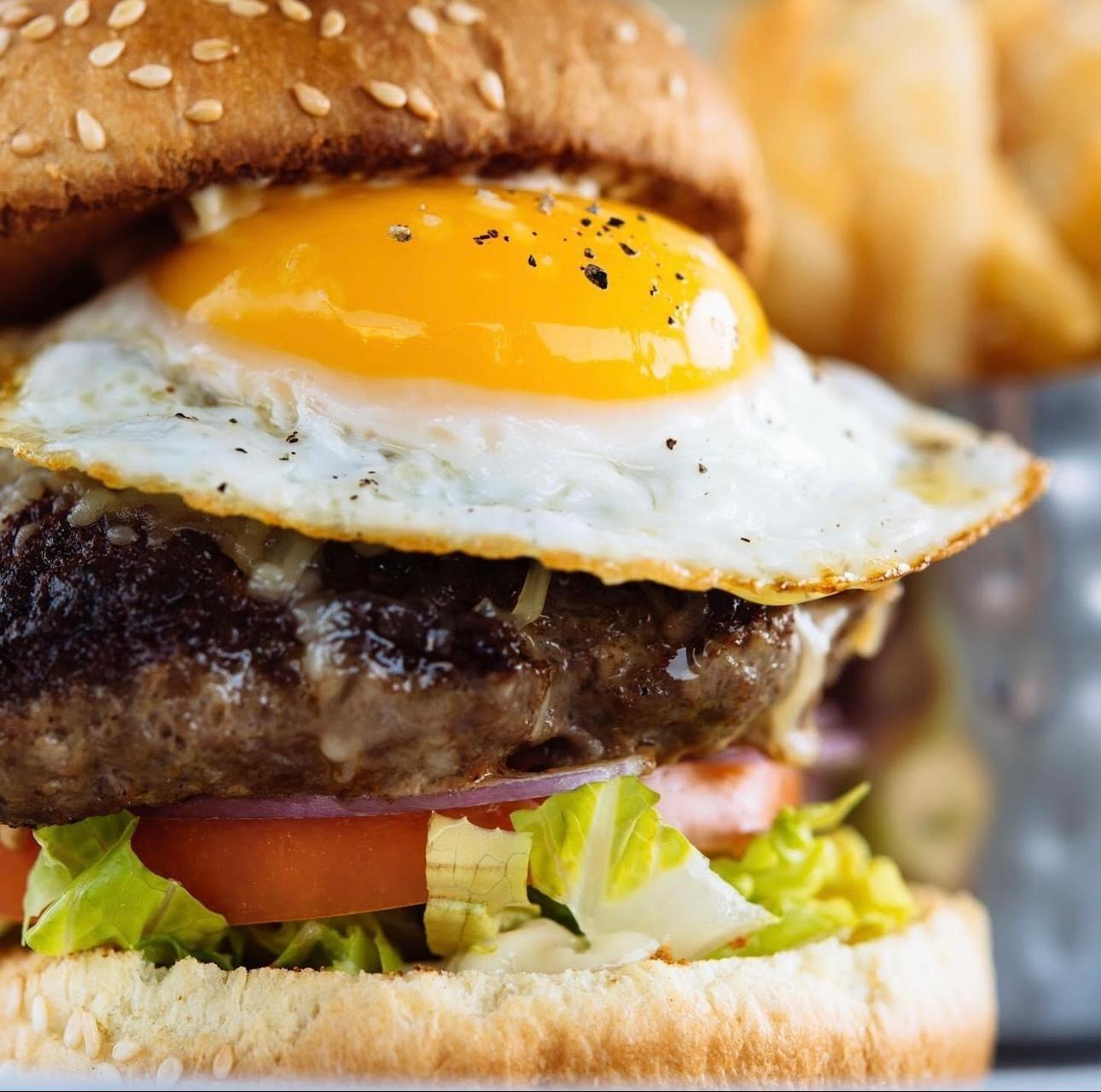 Brick and Spoon Cheeseburger