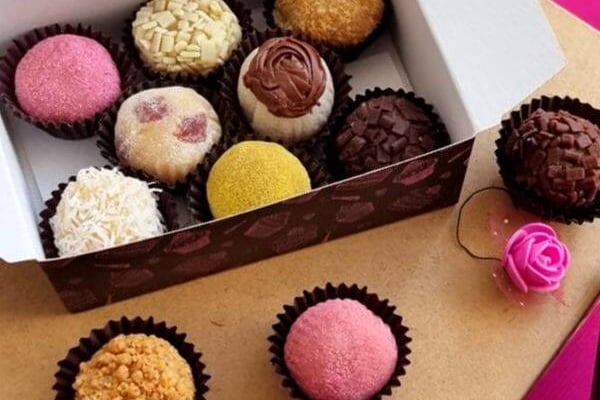Combo 8 Brigadeiros Gourmet