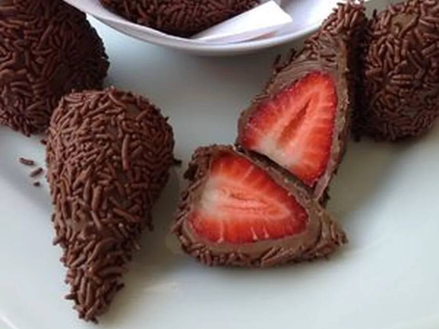 Coxinha Gourmet Chocolate com Morango