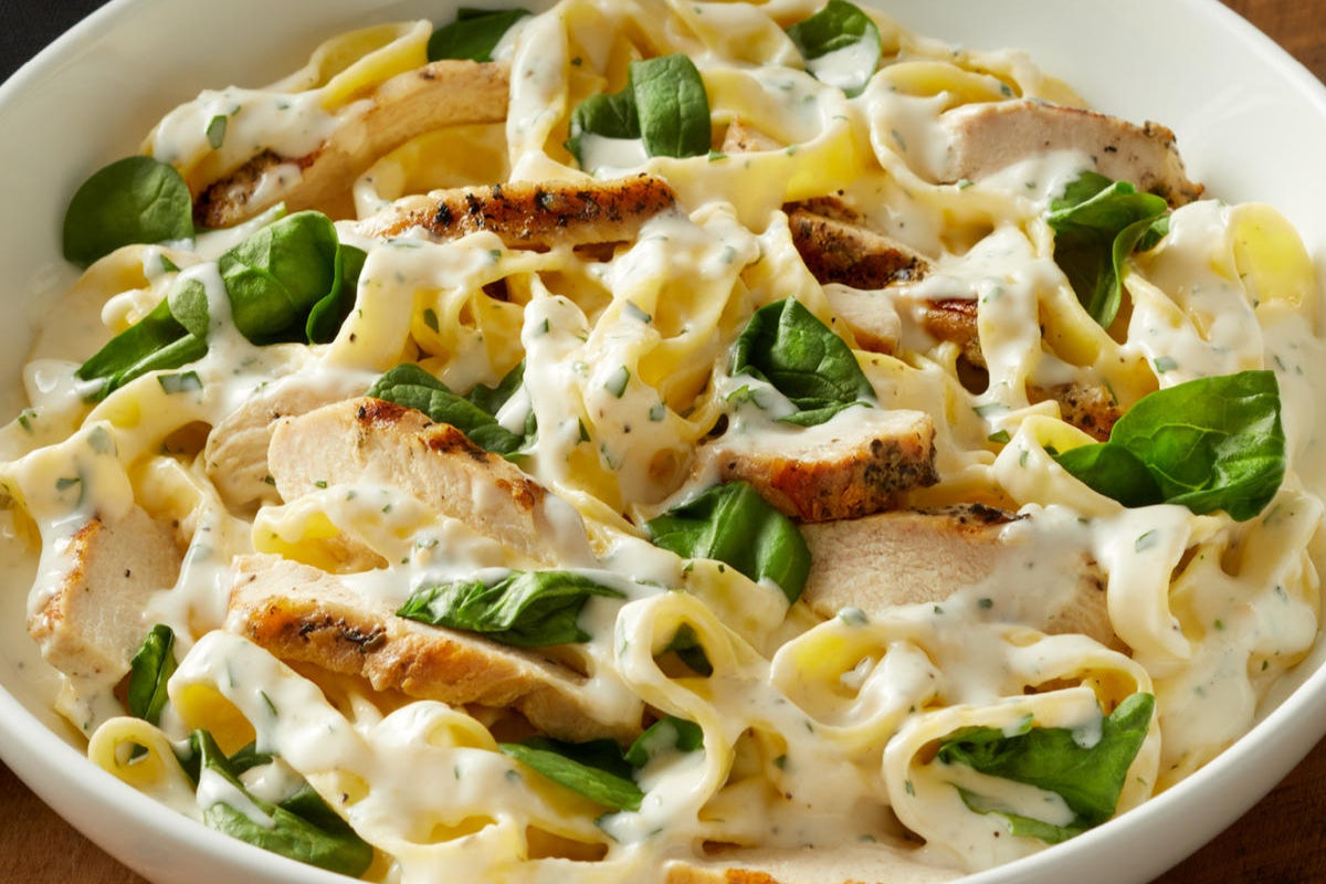 Chicken and Spinach Fettuccine