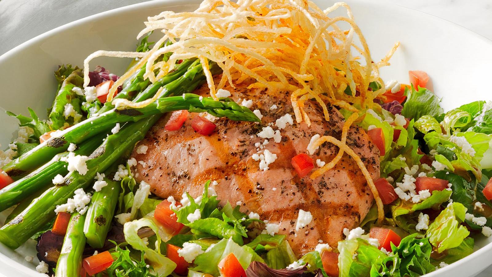 Grilled Salmon Salad