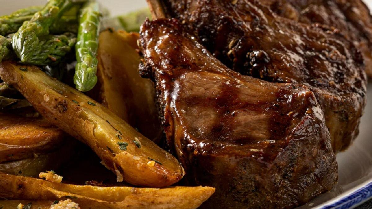 Lamb Chops*