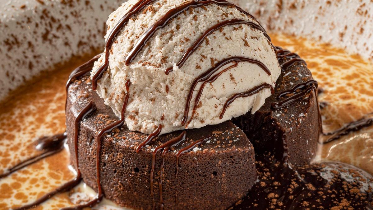 Warm Chocolate Cake