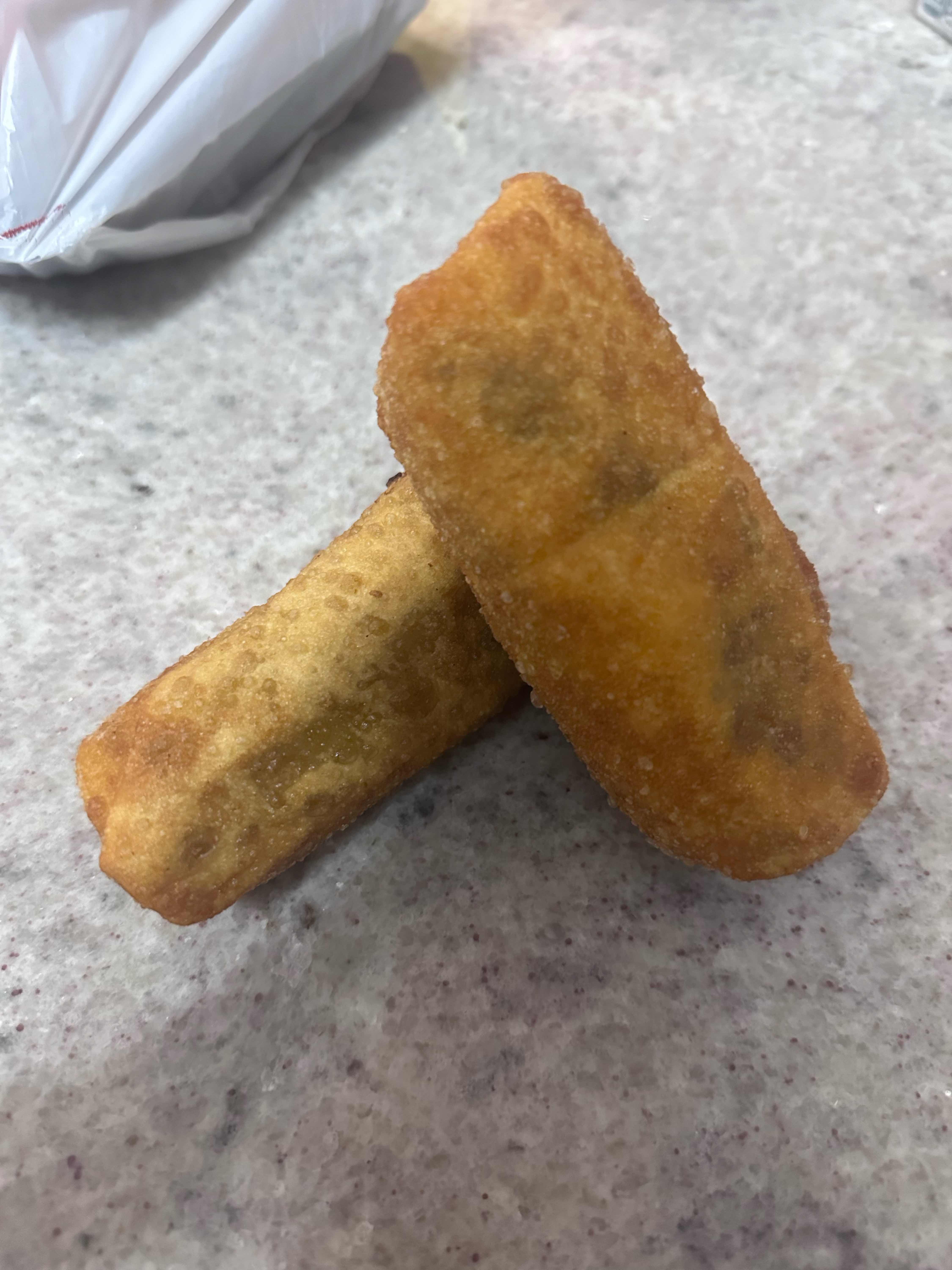 Cheeseburger Egg Rolls