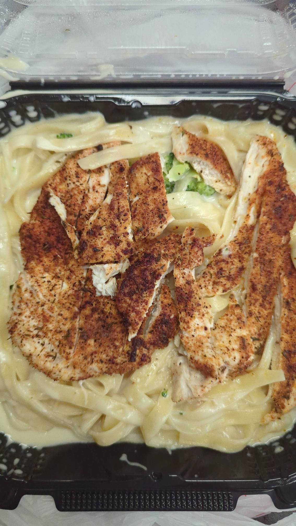 Fettuccine Alfredo