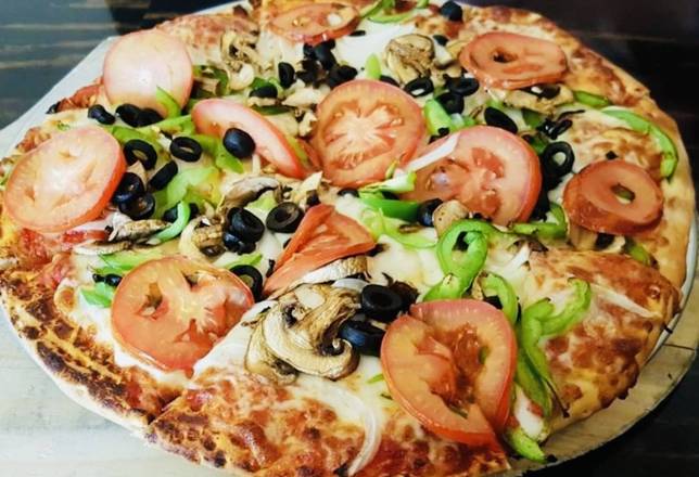 Medium Veggie Pizza