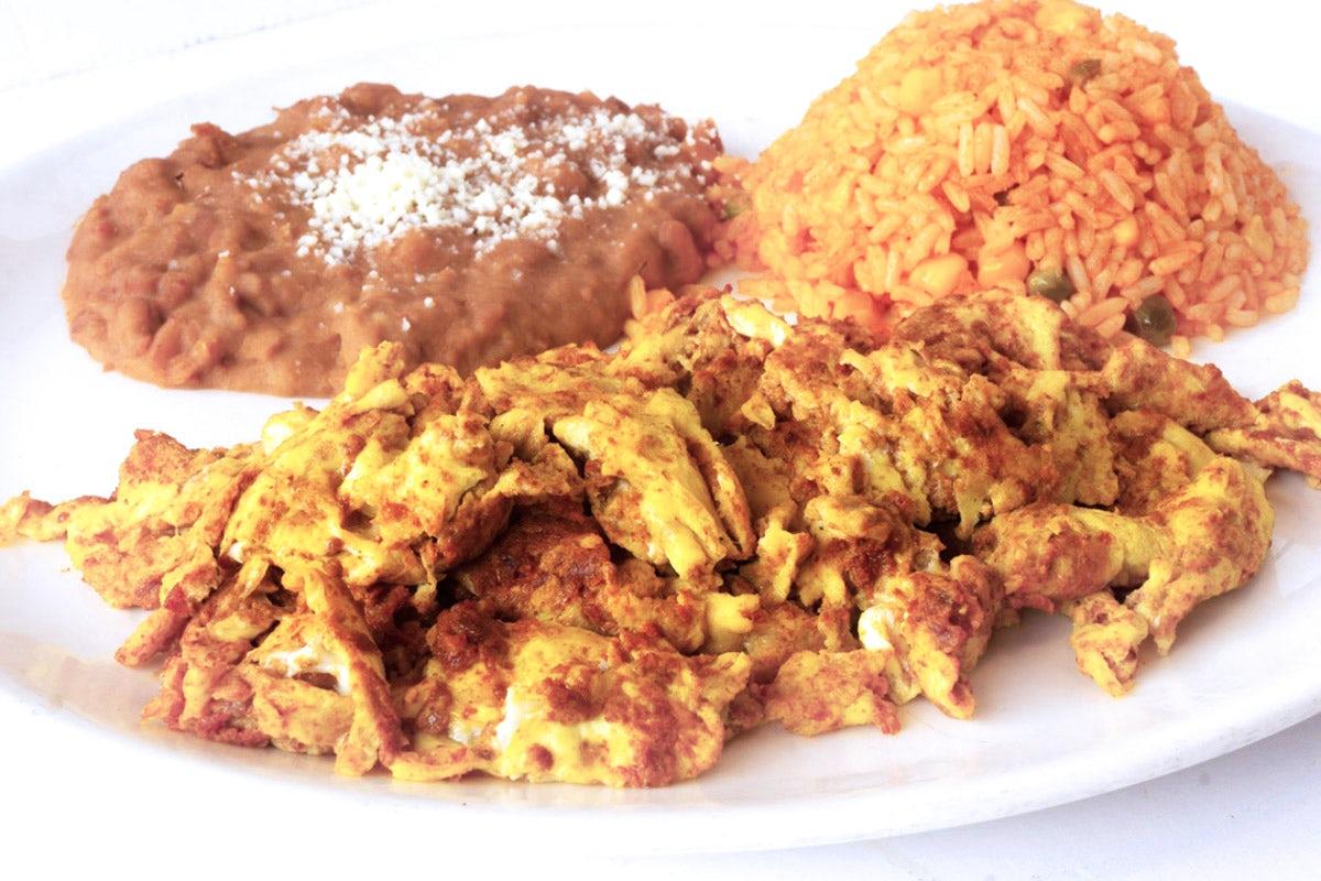 Huevos con Chorizo