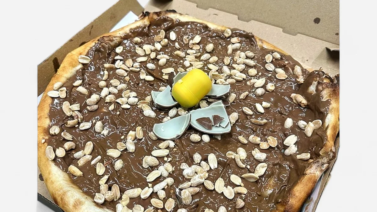 Pizza snikersica 32cm
